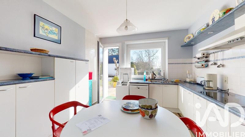 Maison - 281 m² - 11 pièces