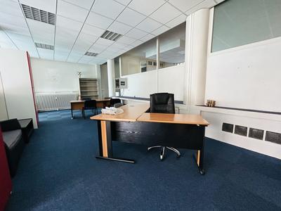 Local commercial - 131 m²