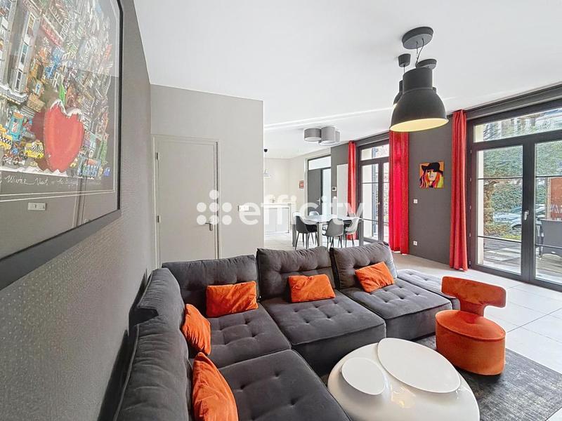 Maison - 137 m² - 6 pièces