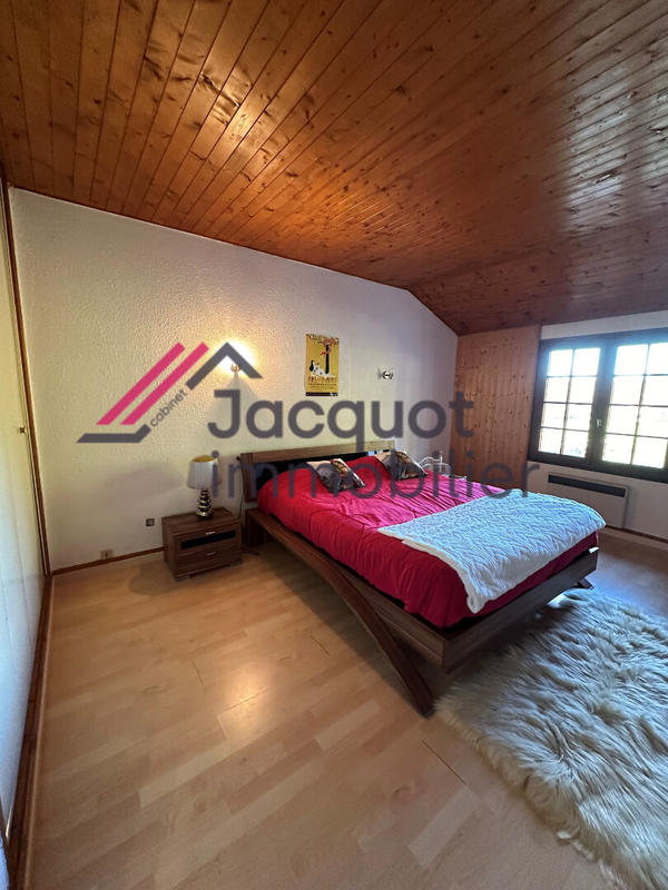 Maison - 141 m² - 5 pièces