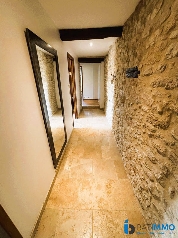 Maison - 308 m² - 8 pièces