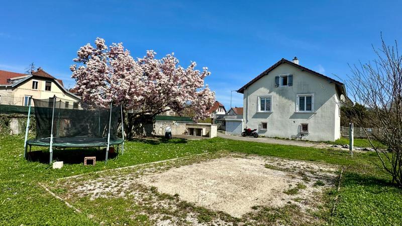 Maison - 105 m² - 4 pièces