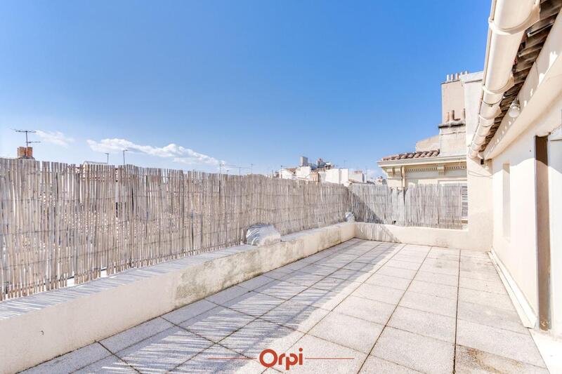 Penthouse - 55 m² - 3 pièces