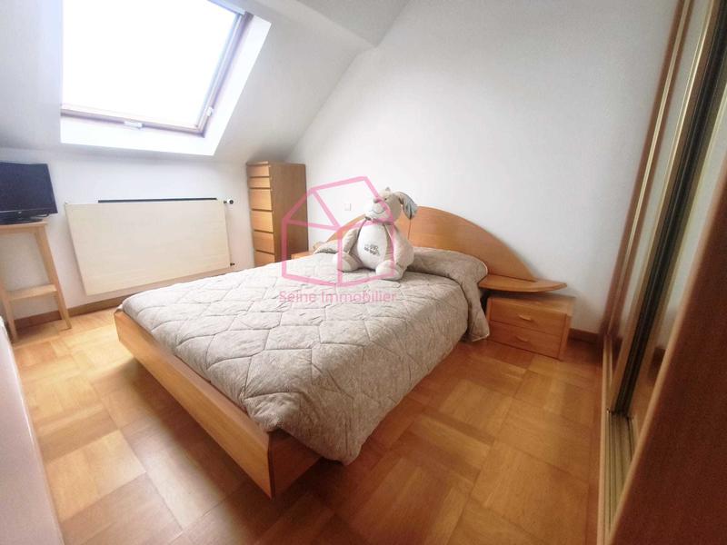 Maison - 137 m² - 6 pièces