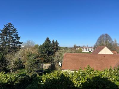 Appartement - 83 m² - 4 pièces