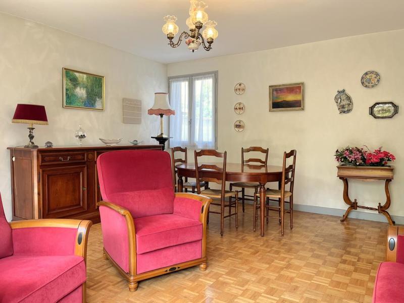 Appartement - 80 m² - 4 pièces