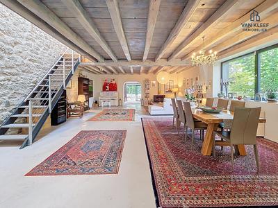 Maison - 187 m² - 5 pièces