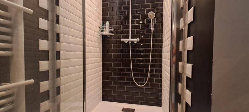 Maison - 246 m² - 8 pièces