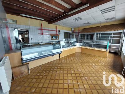 Appartement - 600 m² - 5 pièces