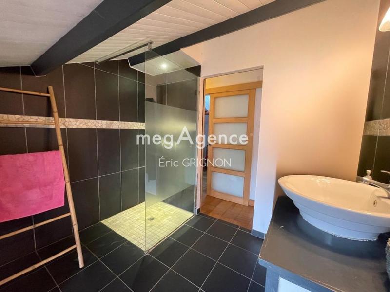 Maison en pierre - 170 m² - 8 pièces