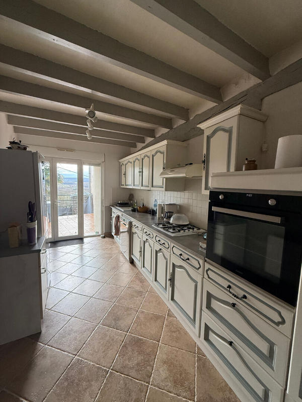 Maison - 97 m² - 4 pièces