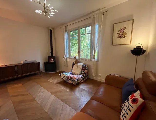 Maison - 108 m² - 5 pièces