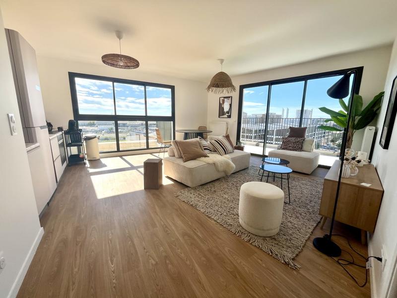 Appartement - 82 m² - 4 pièces