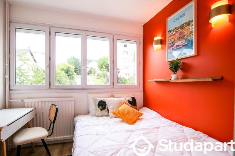 Chambre - 18 m² - 1 pièce