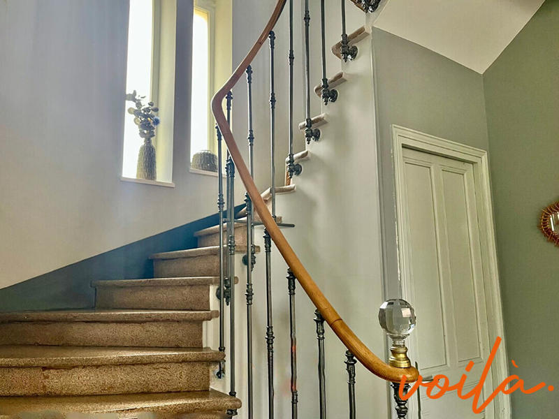 Maison - 218 m² - 8 pièces