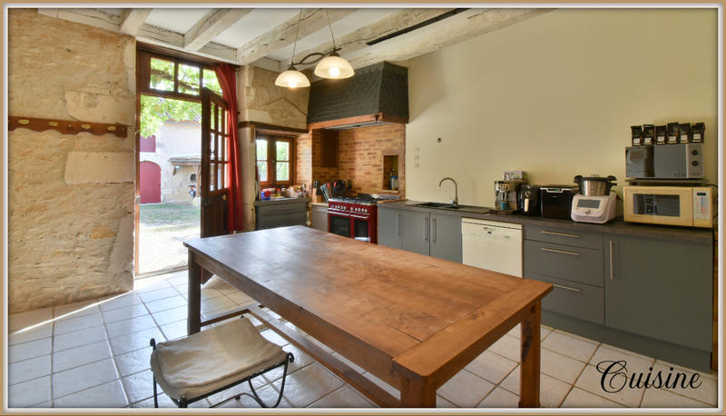 Longère - 230 m² - 7 pièces