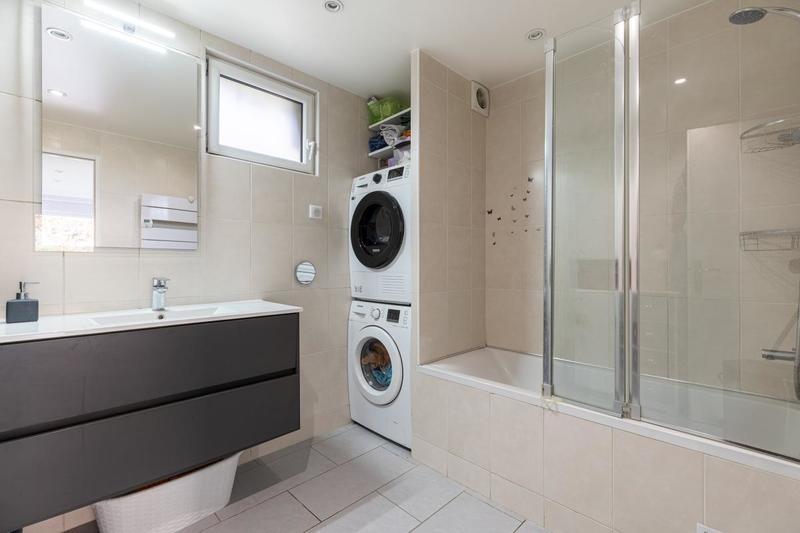 Maison - 87 m² - 4 pièces