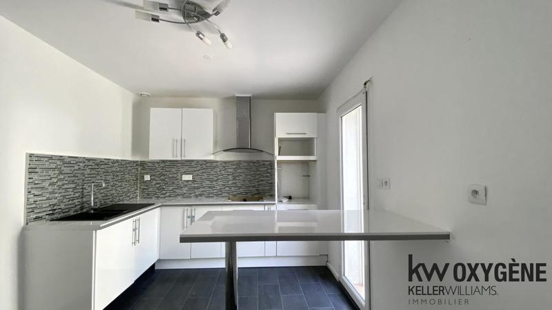 Maison - 100 m² - 4 pièces