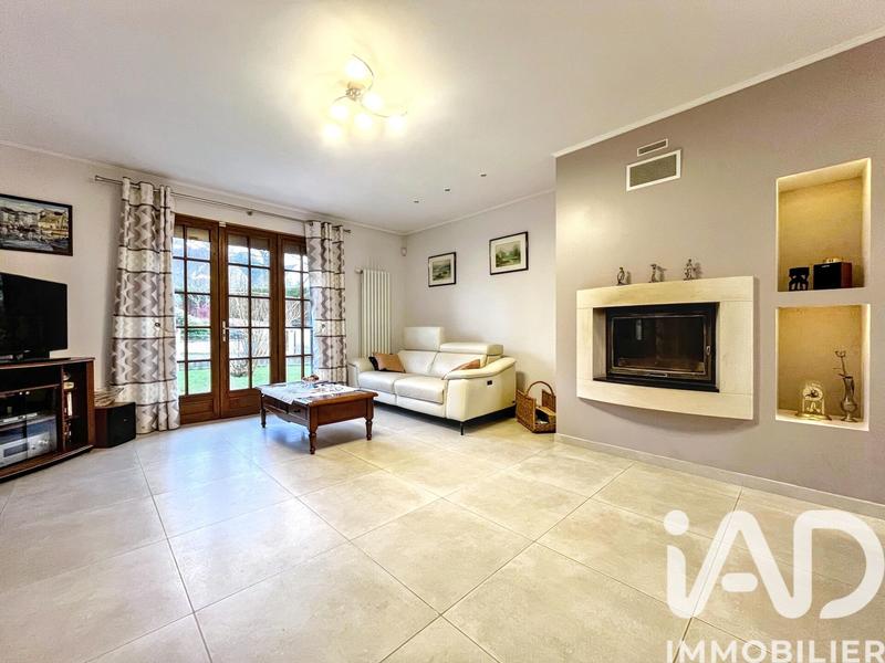 Maison - 141 m² - 7 pièces