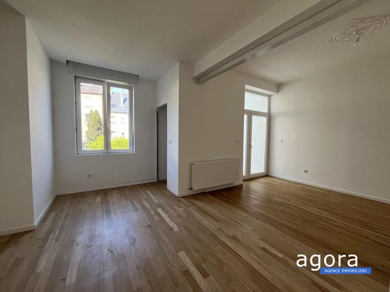 Maison - 191 m² - 8 pièces