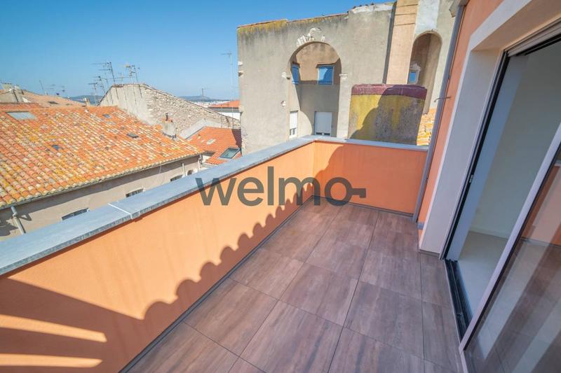 Appartement - 100 m² - 5 pièces