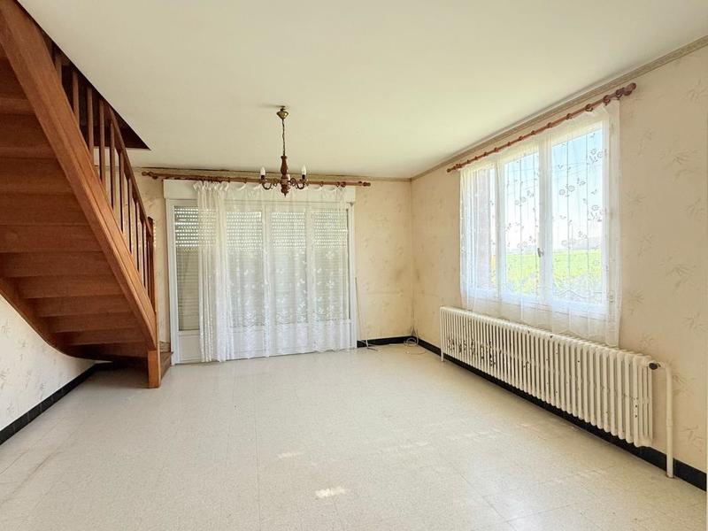 Maison - 92 m² - 5 pièces