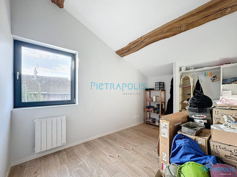 Maison - 137 m² - 6 pièces