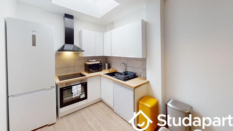 Chambre - 101 m² - 1 pièce