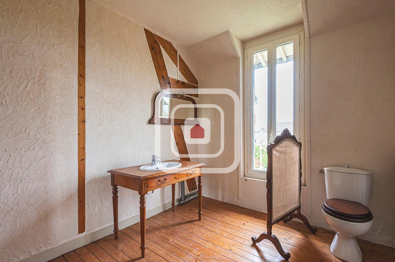 Maison - 185 m² - 7 pièces