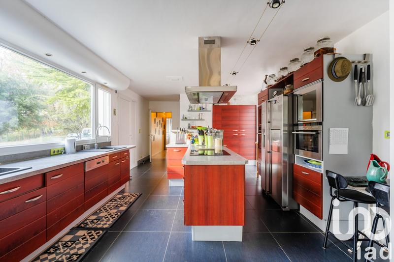 Maison de maîtres - 240 m² - 5 pièces