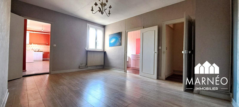 Maison ancienne - 210 m² - 6 pièces