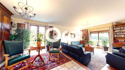 Maison - 150 m² - 7 pièces