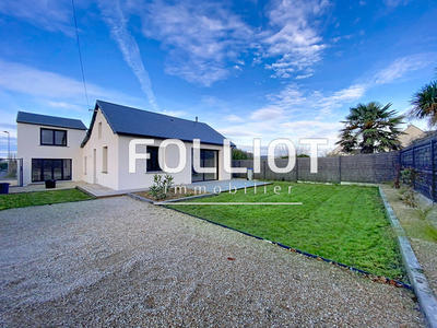 Maison - 95 m² - 5 pièces