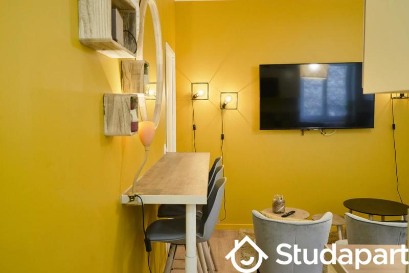 Chambre - 10 m² - 1 pièce