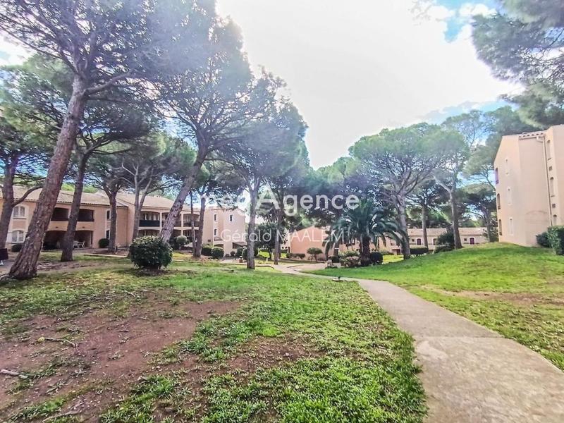 Local commercial - 202 m² - 6 pièces