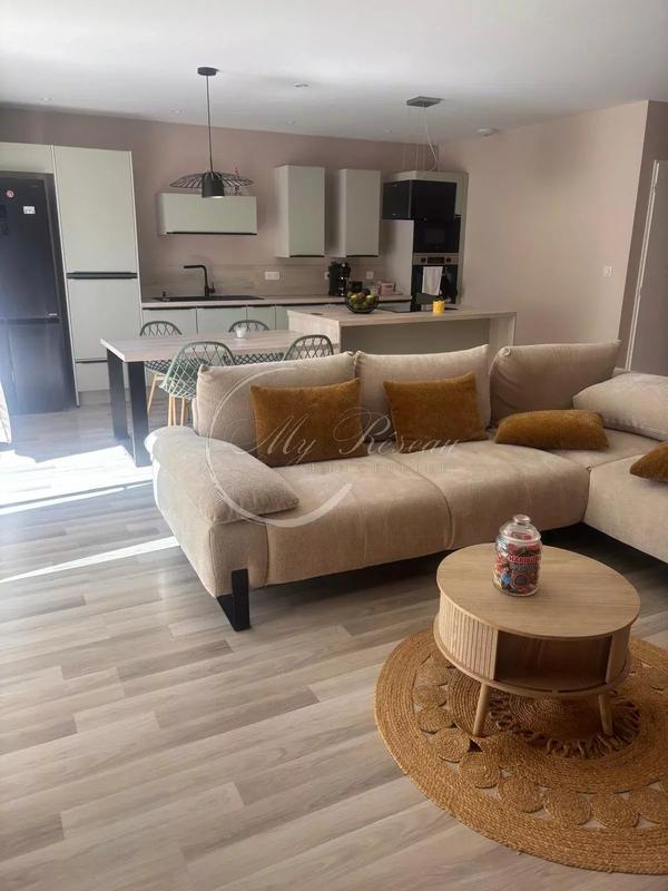 Maison - 87 m² - 4 pièces