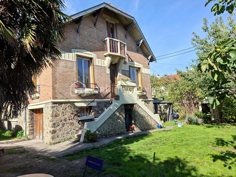 Maison - 120 m² - 6 pièces