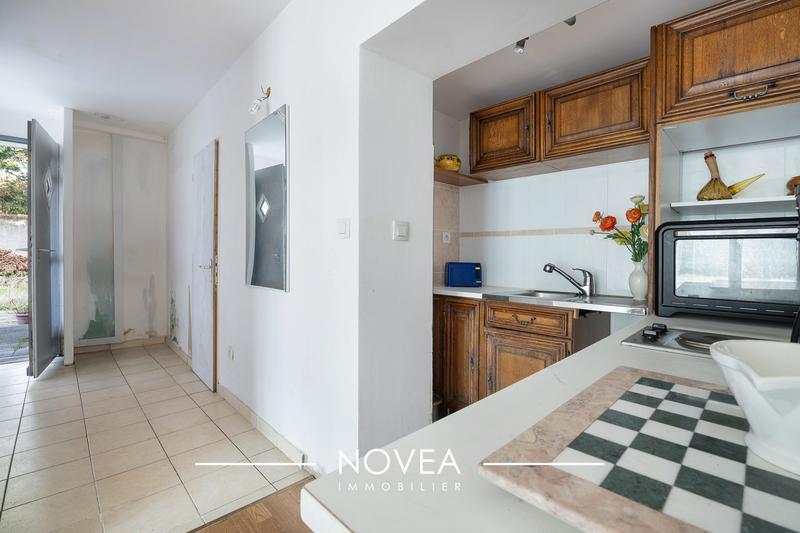 Maison - 270 m² - 5 pièces