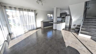 Villa - 146 m² - 8 pièces