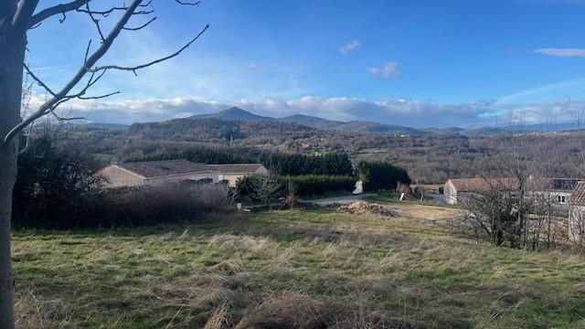 Terrain constructible - 1 655 m²