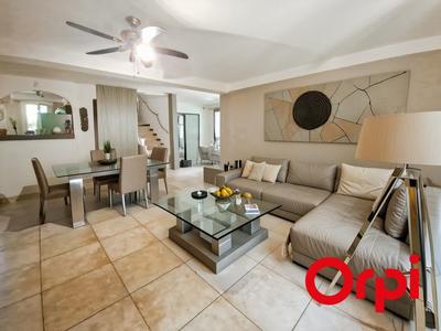 Villa - 168 m² - 5 pièces