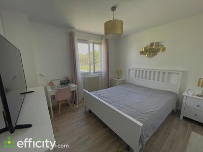 Maison - 91 m² - 5 pièces