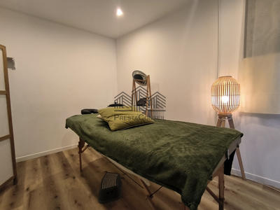 Local commercial - 114 m²