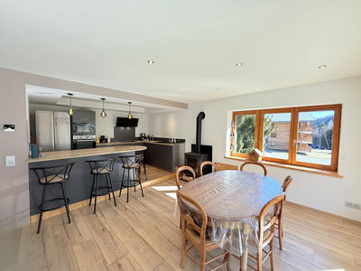 Châlet - 117 m² - 4 pièces