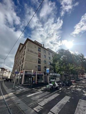 Appartement - 57 m² - 2 pièces