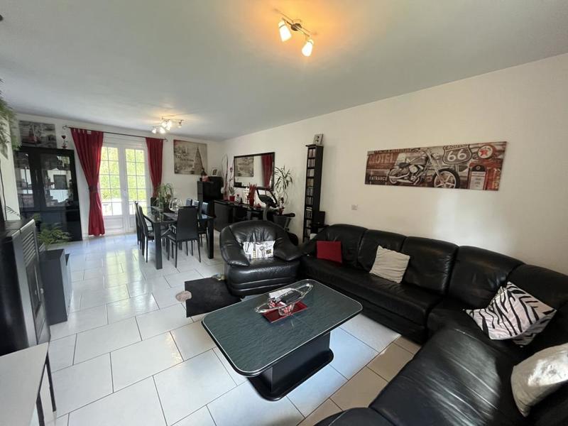 Maison - 81 m² - 3 pièces