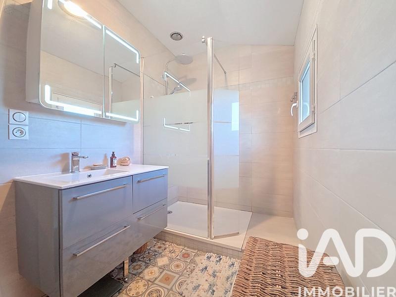 Maison - 102 m² - 4 pièces