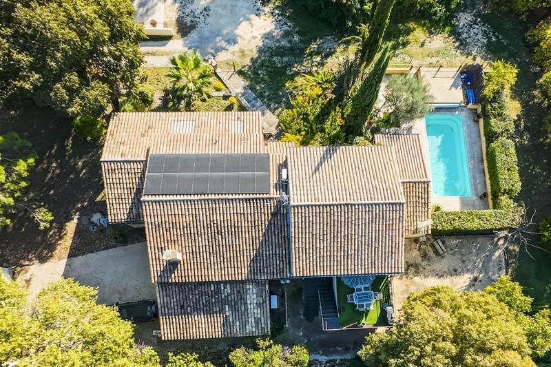 Maison - 207 m² - 8 pièces