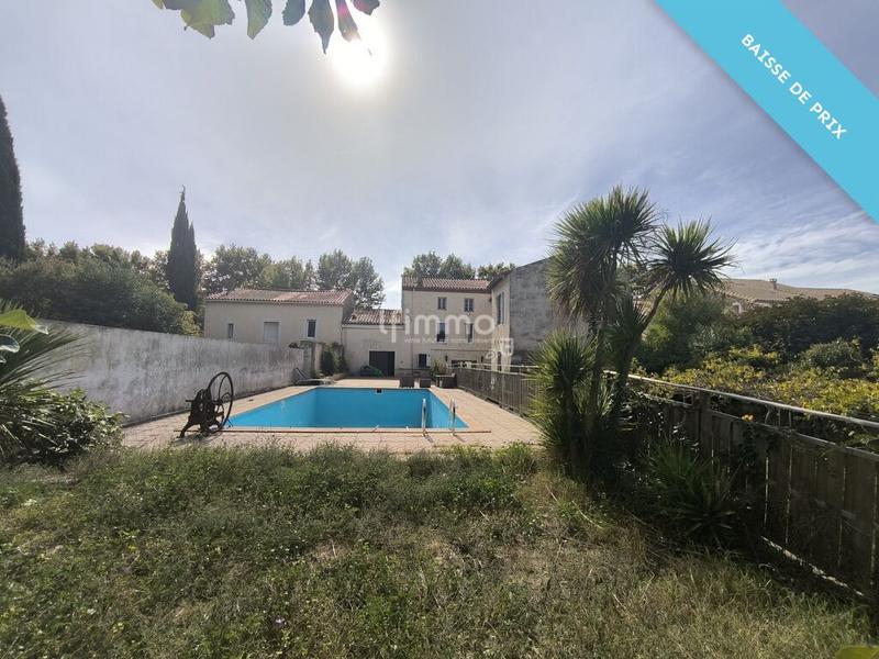 Maison - 260 m² - 9 pièces