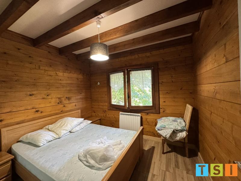 Maison - 187 m² - 11 pièces